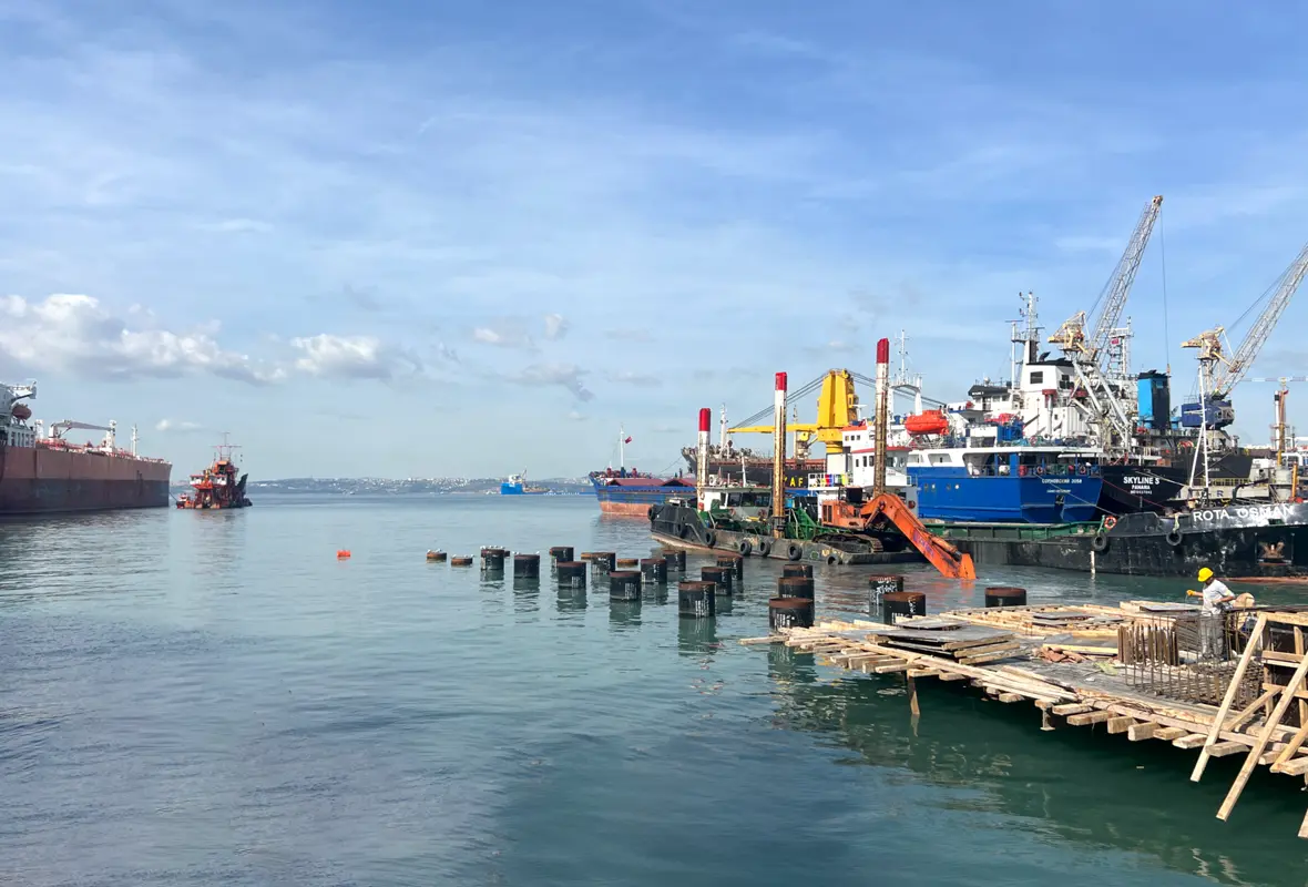 KUZEY STAR TERSANESİ DENİZ DİBİ TARAMA VE İSKELE SÖKÜMÜ PROJESİ.webp