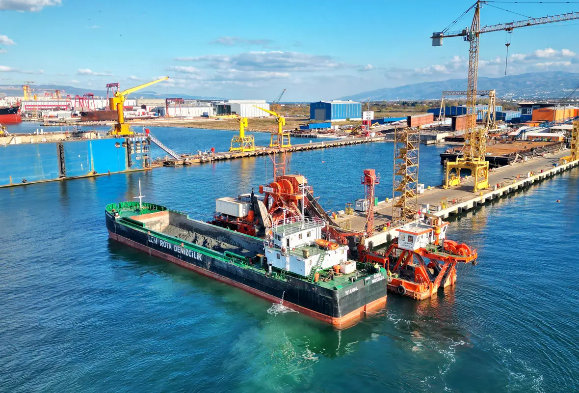 PARK TERSANESİ DENİZ DİBİ TARAMA PROJESİ-3.webp